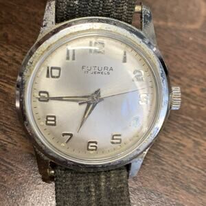 Vintage FUTURA 17 Jewels Automatic Men’s Wrist Watch Original One Piece Band